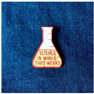 Pin badge (bedž) science is magic, 1324-02