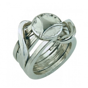 Hanayama cast puzzle ring II, 0485-26