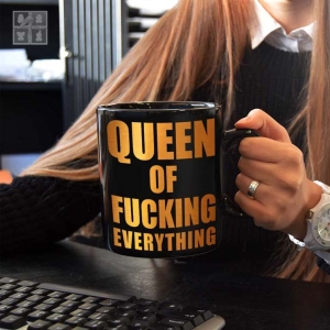 Šolja Kraljica Jebeno Svega, 0954